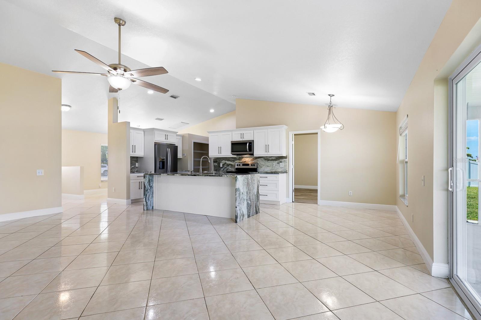 Image 11 of 36 For 6447 Clair Shore Drive