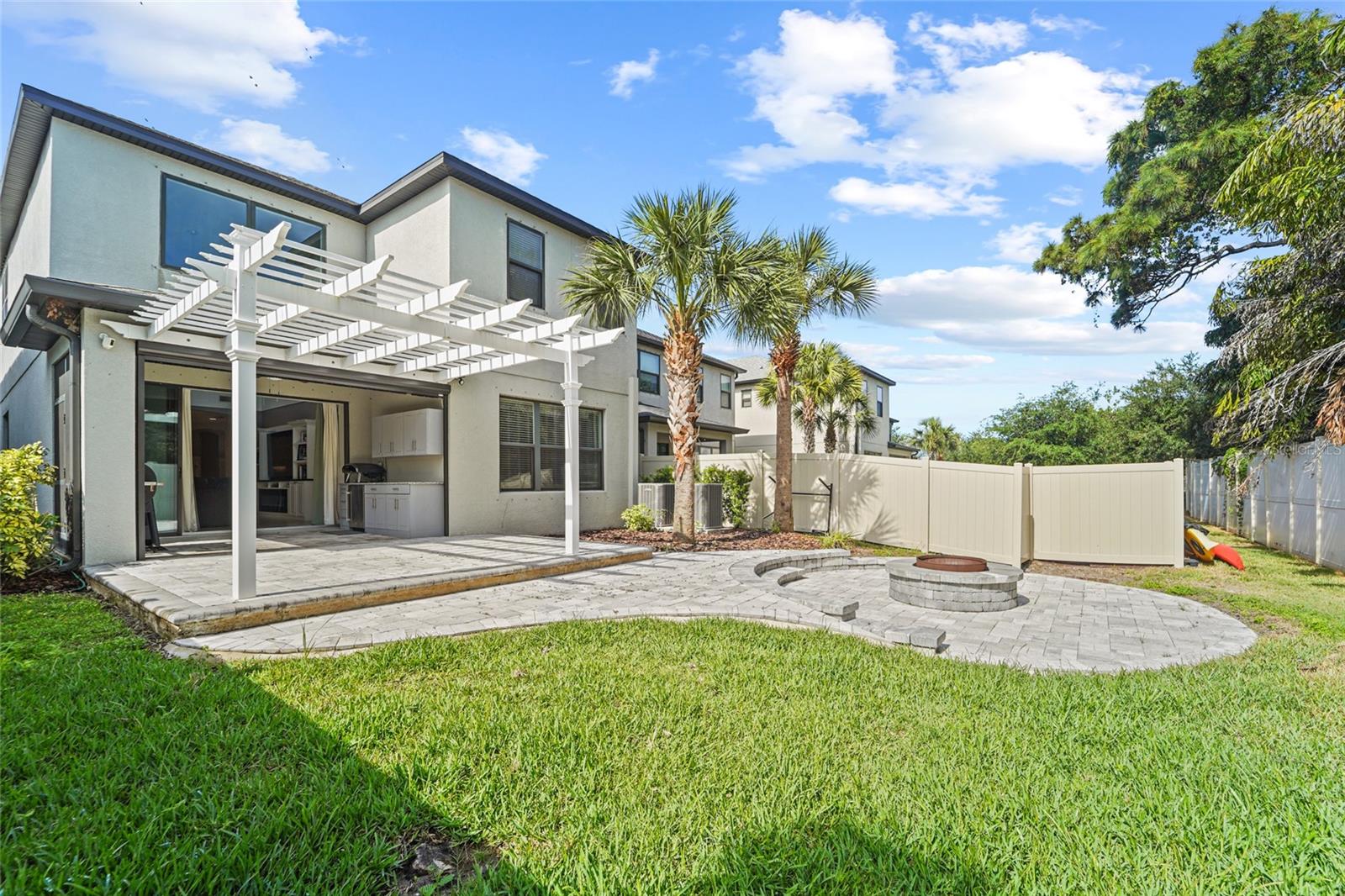 Image 4 of 47 For 8903 Arabella Lane