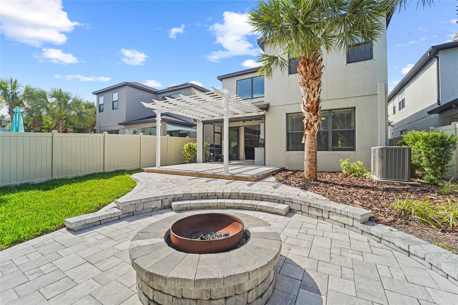 Image 5 of 47 For 8903 Arabella Lane