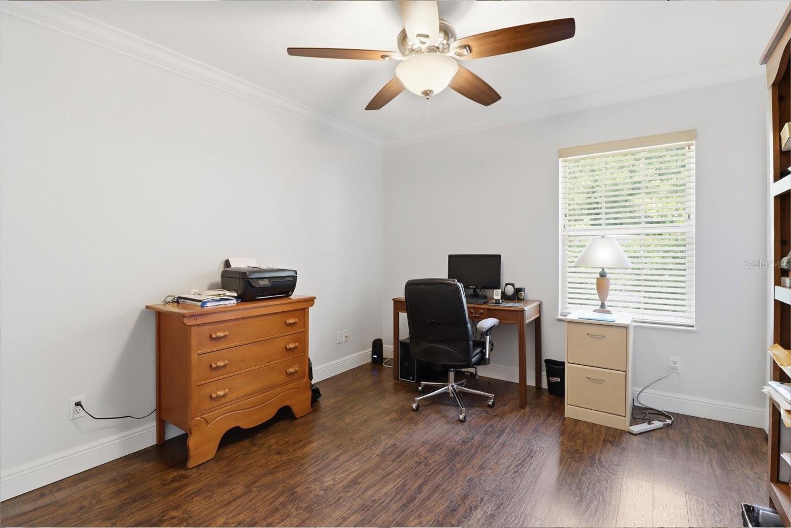 Listing photo id 29 for 7961 Riverbend Road