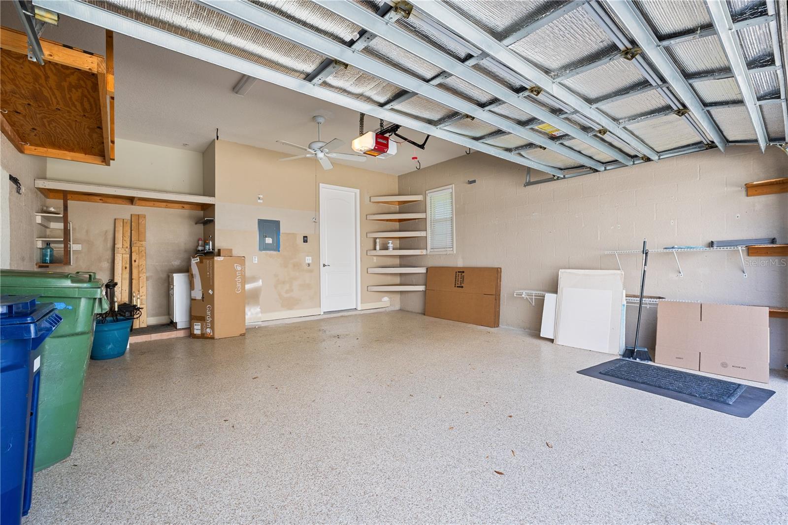 Image 26 of 38 For 3210 Horatio Street 14