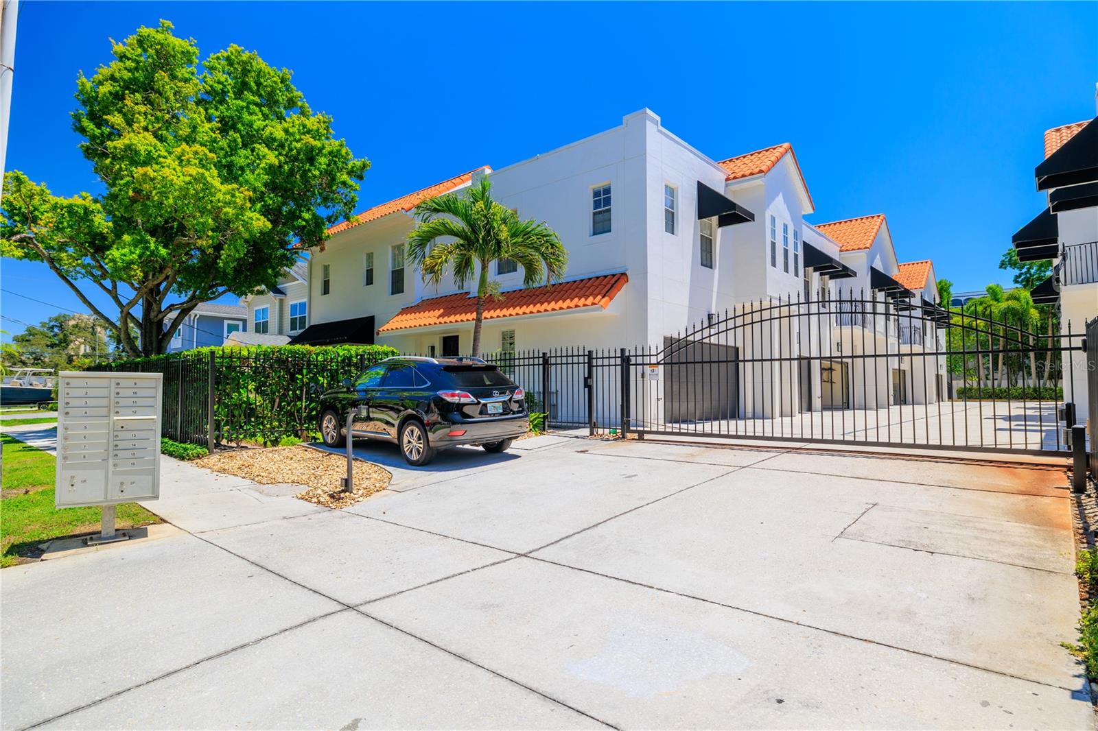 Image 38 of 38 For 3210 Horatio Street 14