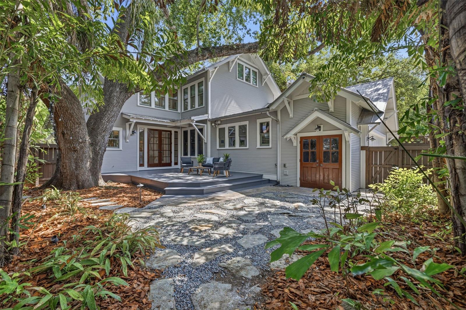 Image 11 of 69 For 1811 Hills Avenue