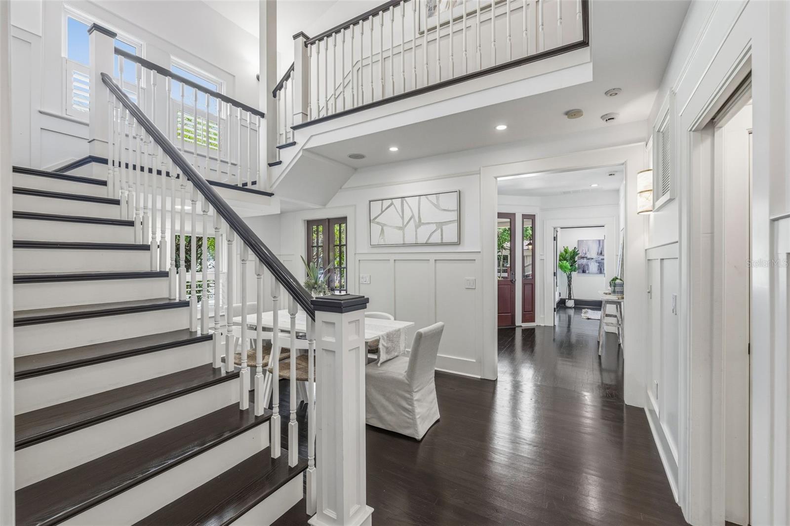 Image 4 of 69 For 1811 Hills Avenue