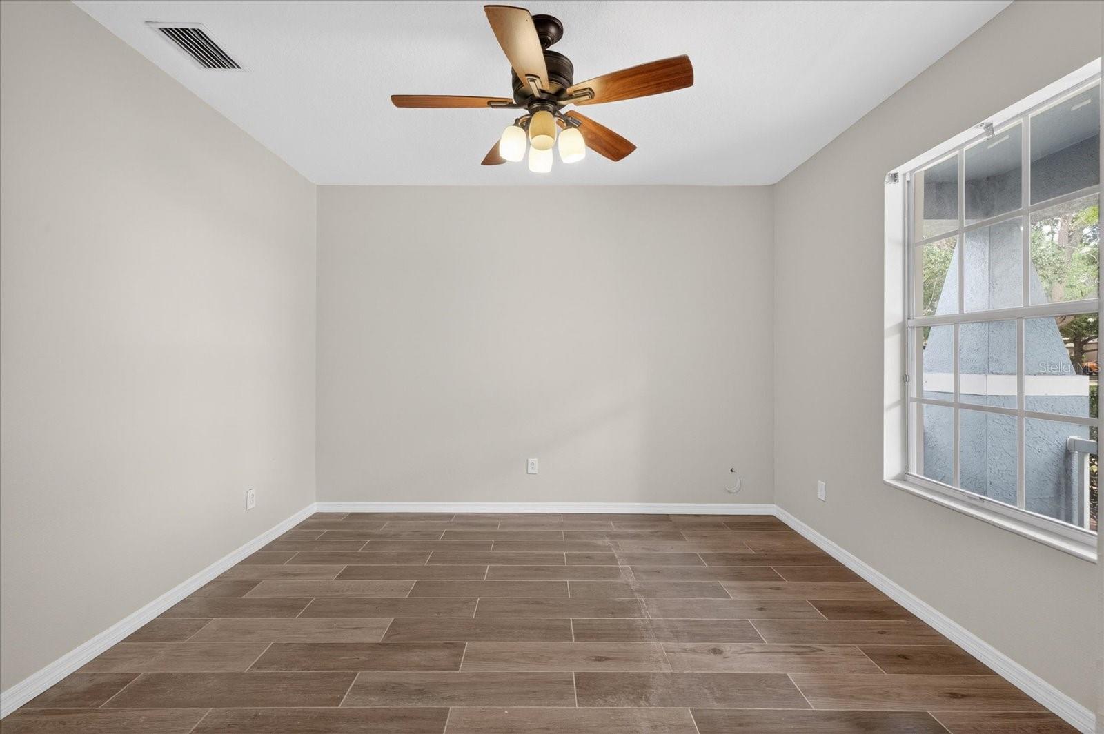 Image 24 of 51 For 8405 Canterbury Lake Boulevard