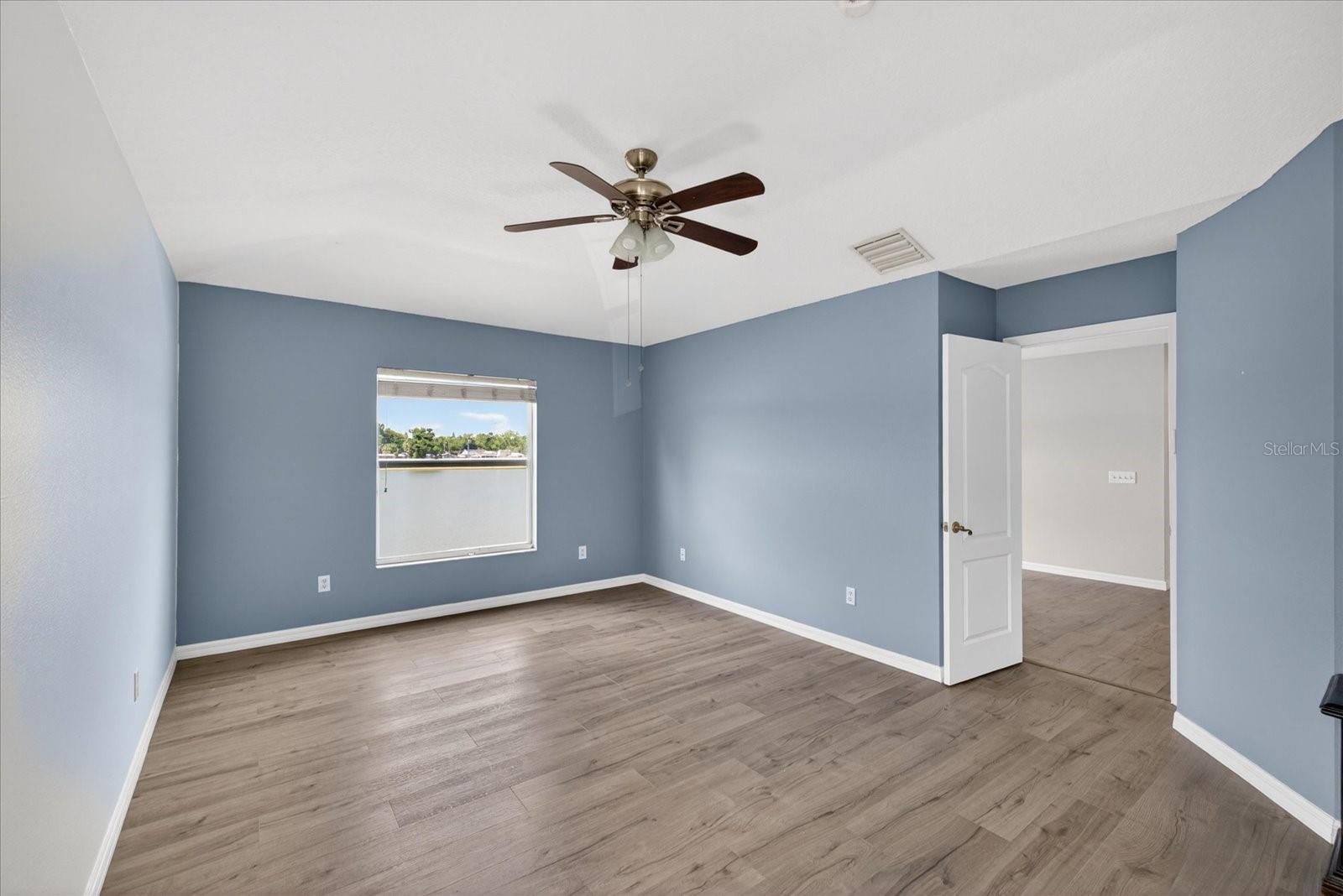 Image 29 of 51 For 8405 Canterbury Lake Boulevard