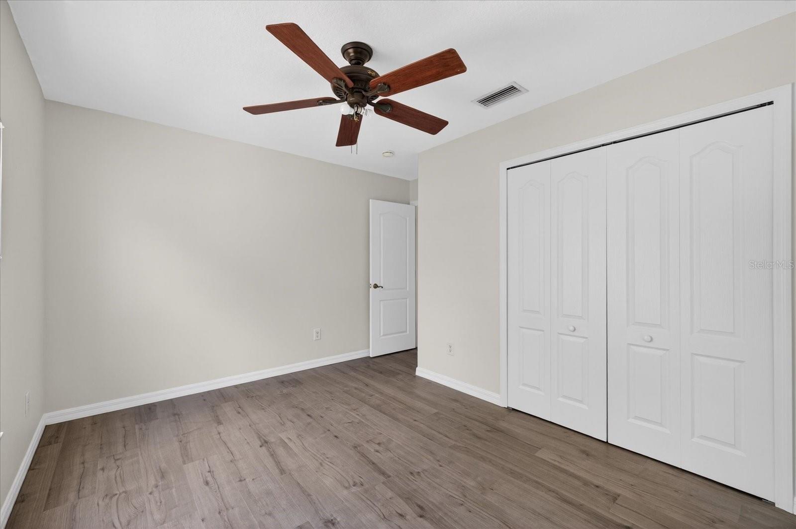 Image 43 of 51 For 8405 Canterbury Lake Boulevard