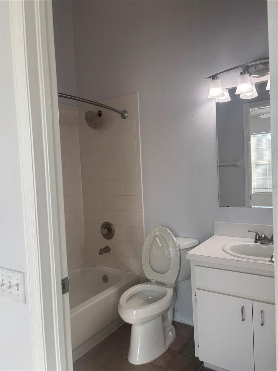 Image 22 of 26 For 6308 Bayside Key Drive