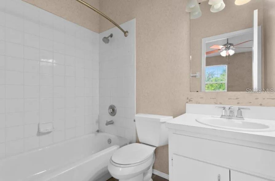 Image 24 of 26 For 6308 Bayside Key Drive