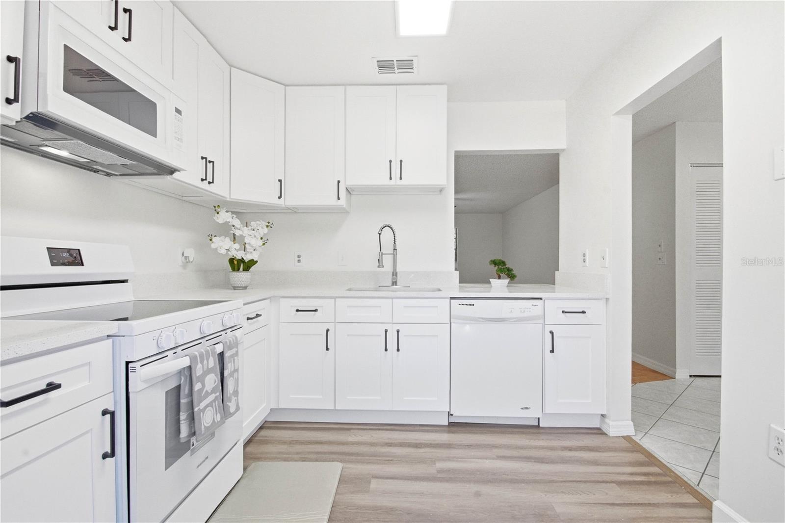 Image 13 of 44 For 2909 Fig Court