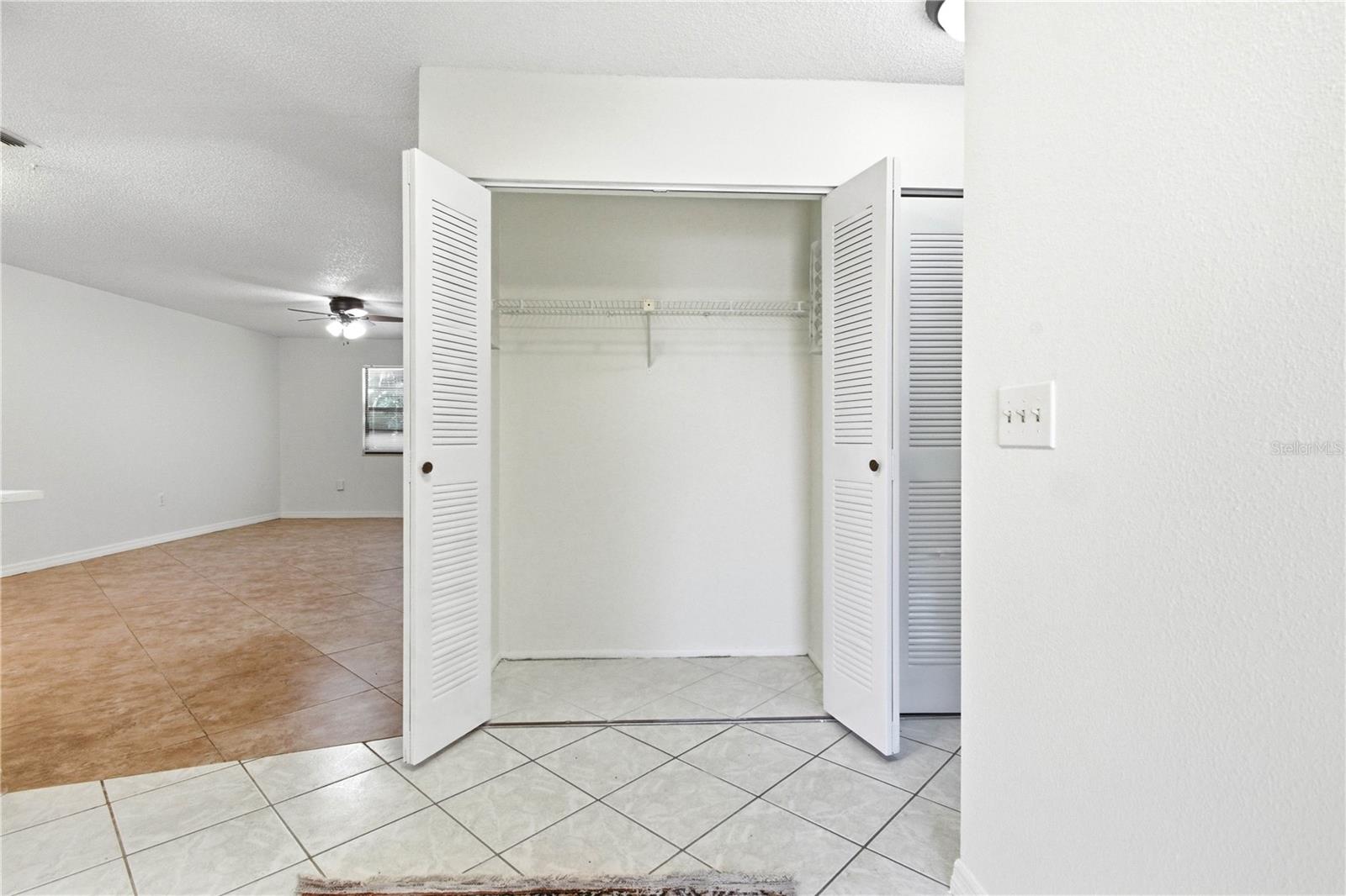 Image 15 of 44 For 2909 Fig Court