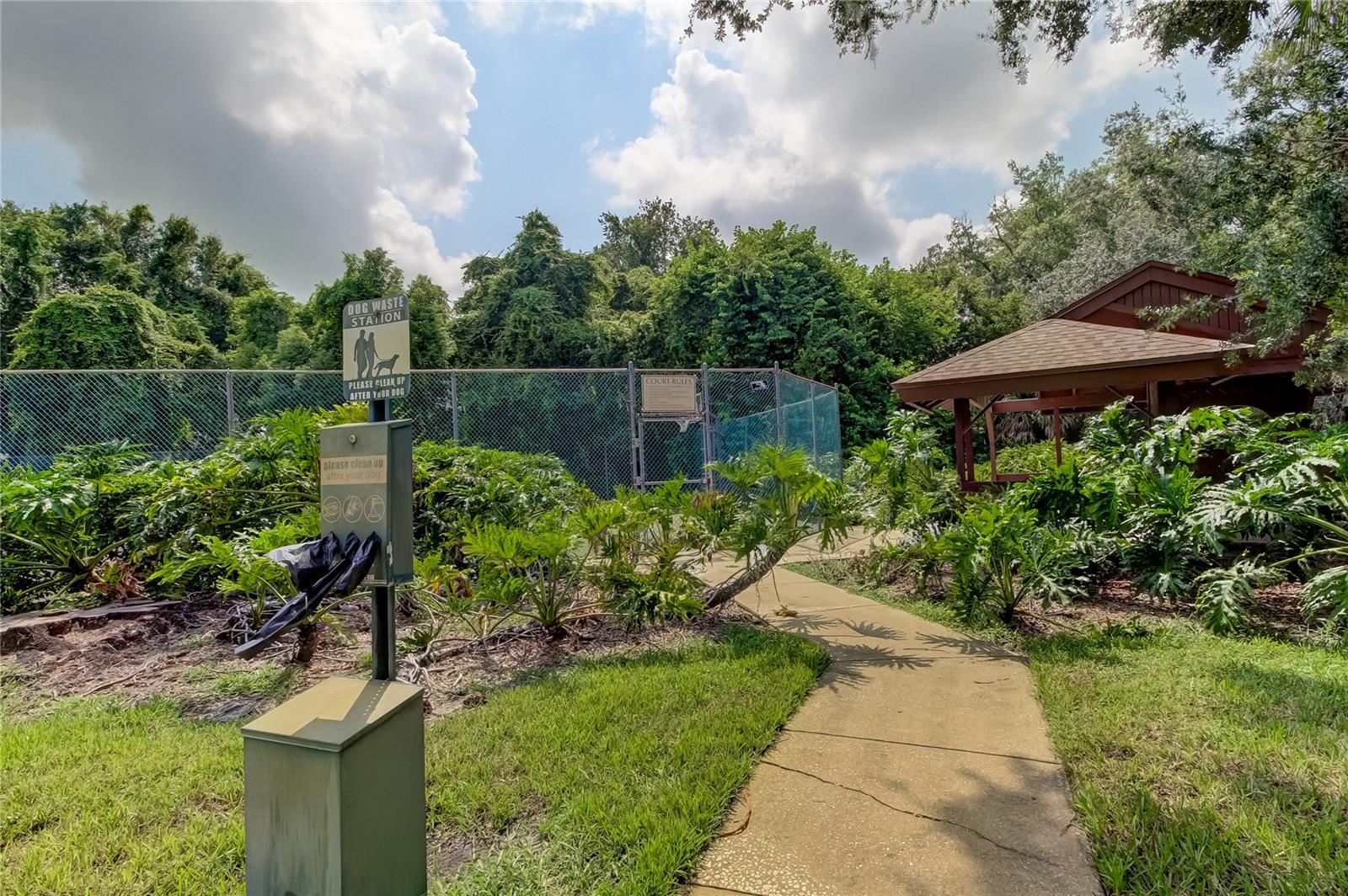 Image 41 of 44 For 2909 Fig Court
