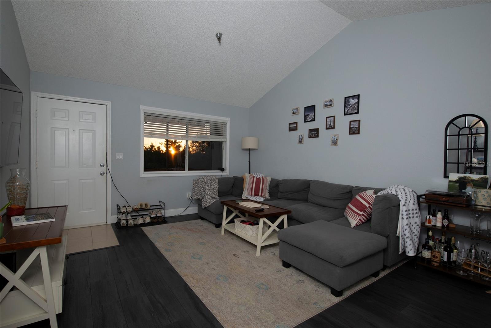 Image 18 of 43 For 10263 Gandy Boulevard N 2202