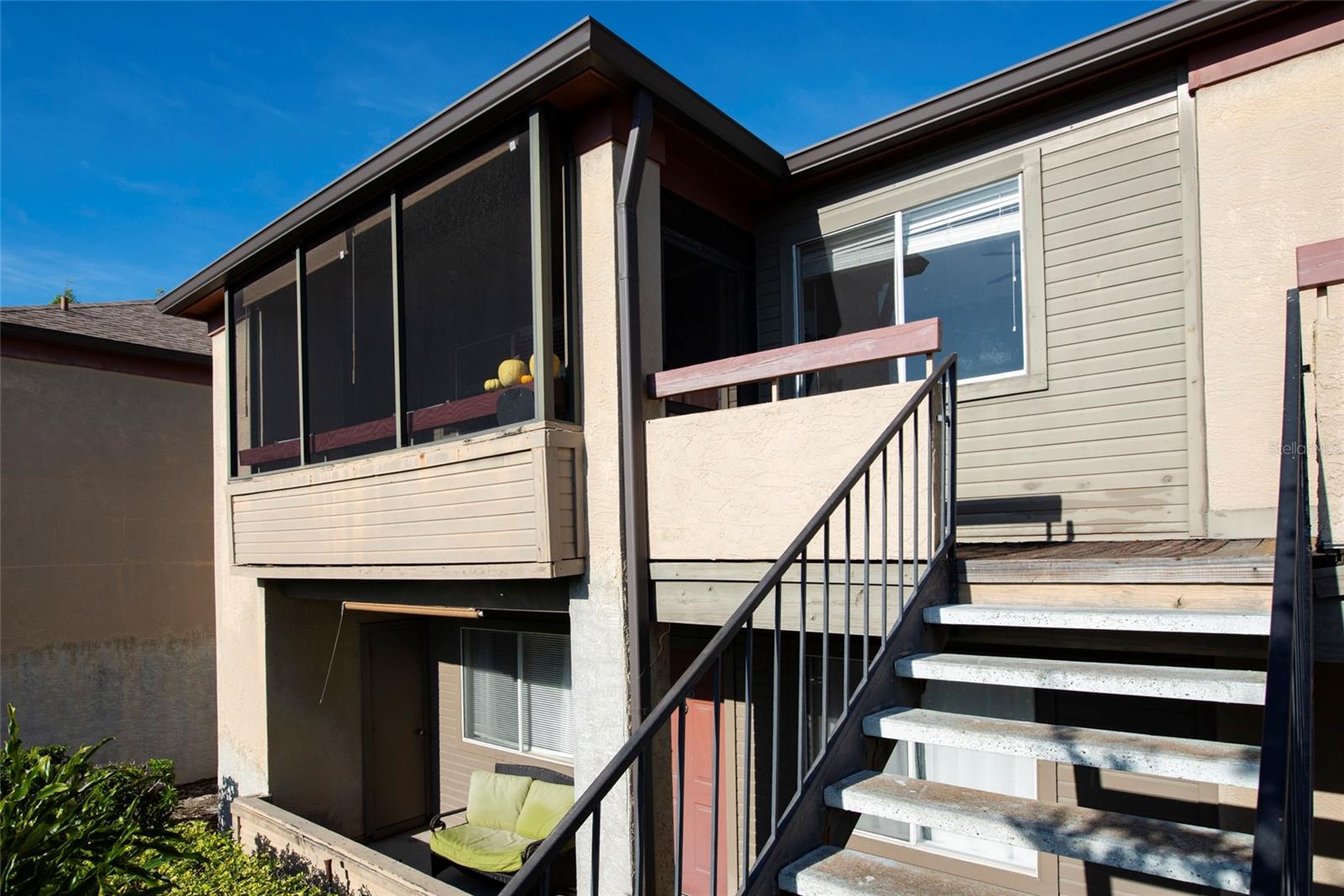 Image 4 of 43 For 10263 Gandy Boulevard N 2202