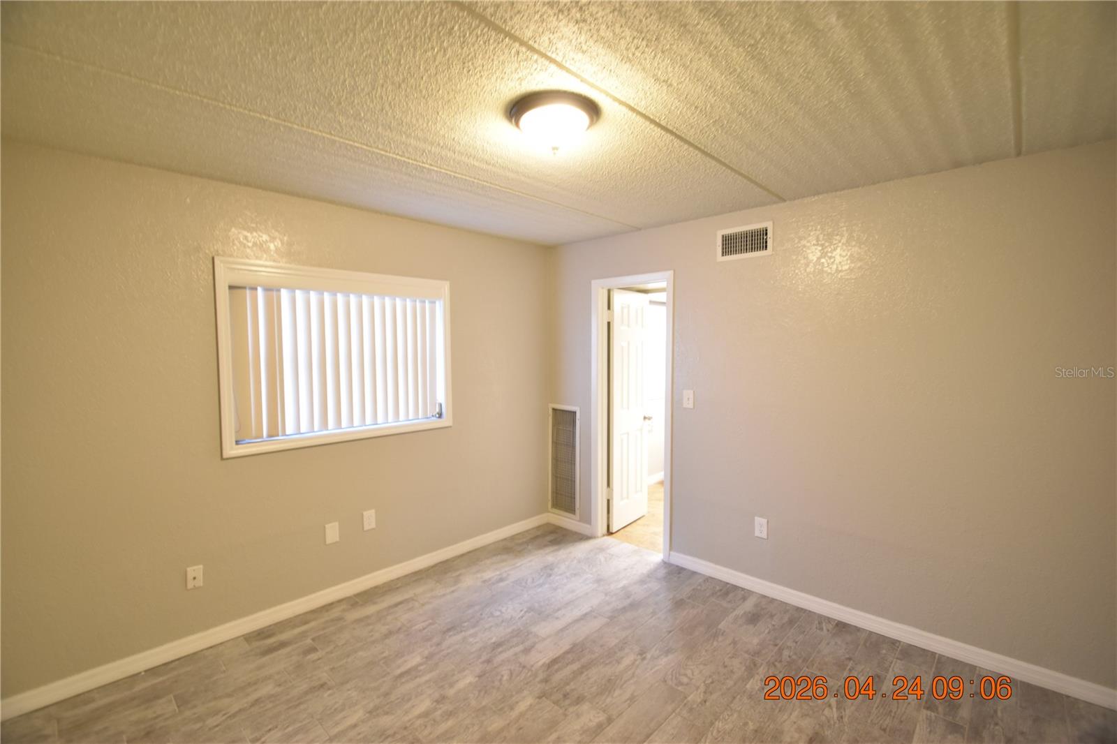 Image 13 of 16 For 306 Danube Avenue 2