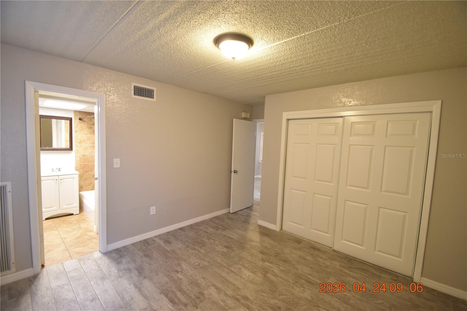 Image 14 of 16 For 306 Danube Avenue 2
