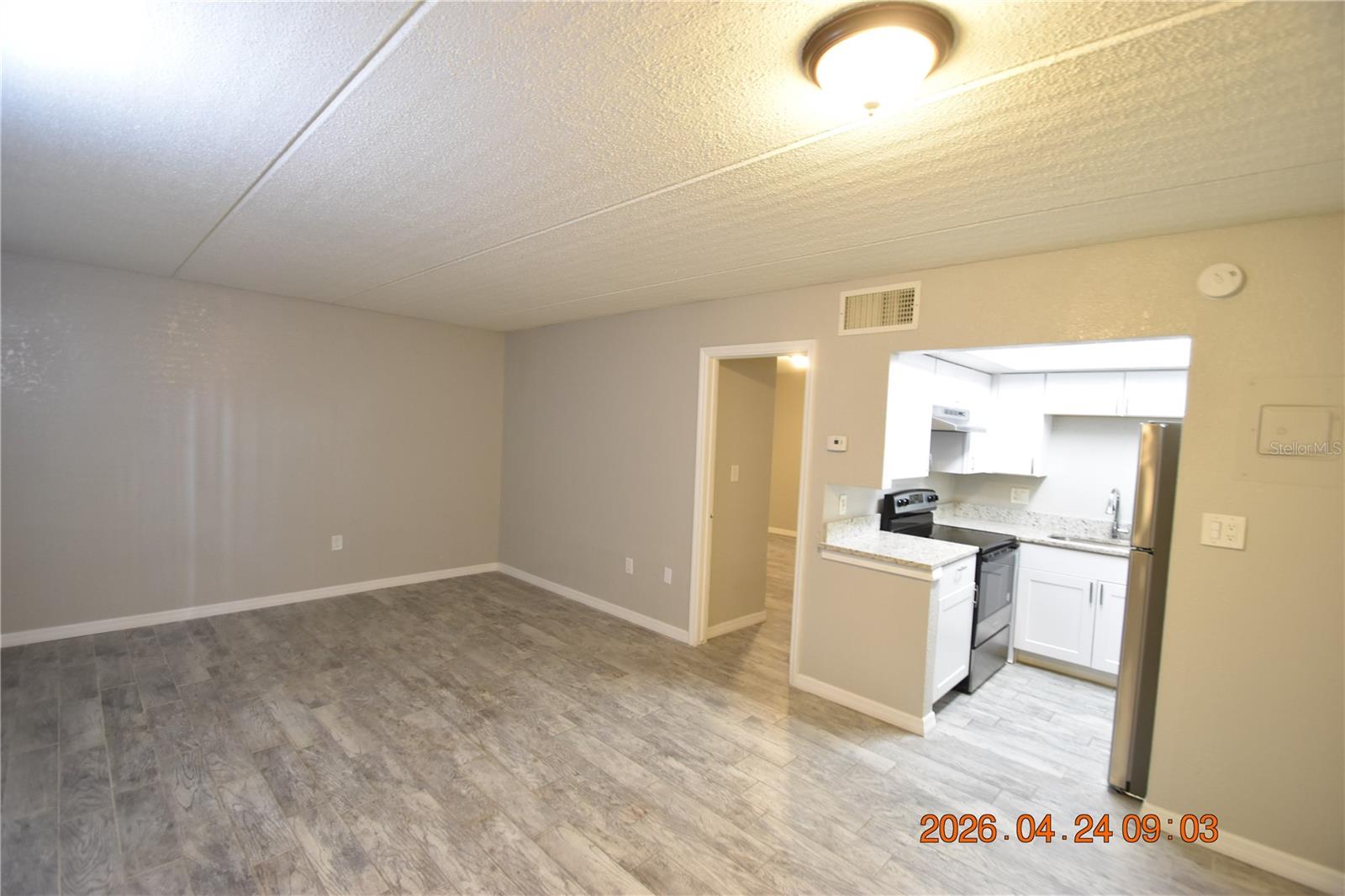 Image 5 of 16 For 306 Danube Avenue 2