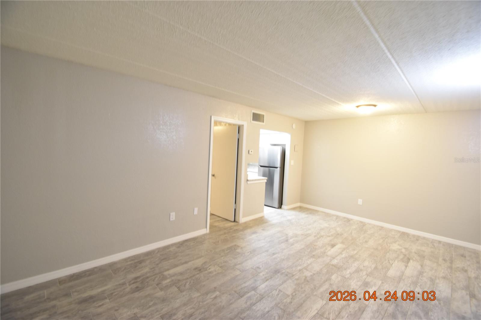 Image 6 of 16 For 306 Danube Avenue 2
