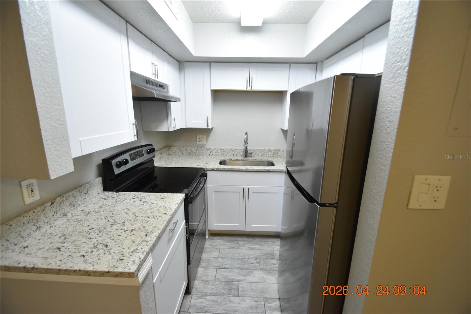 Image 9 of 16 For 306 Danube Avenue 2