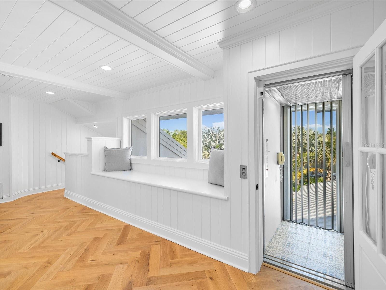 Image 33 of 66 For 433 St Andrews Drive