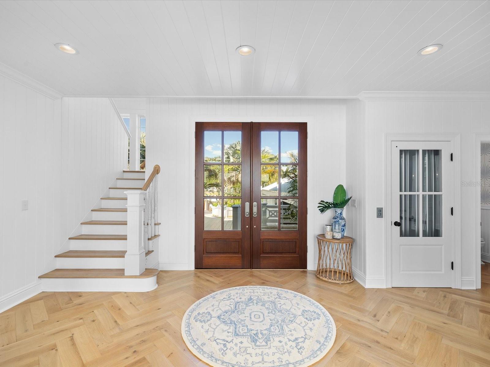 Image 5 of 66 For 433 St Andrews Drive