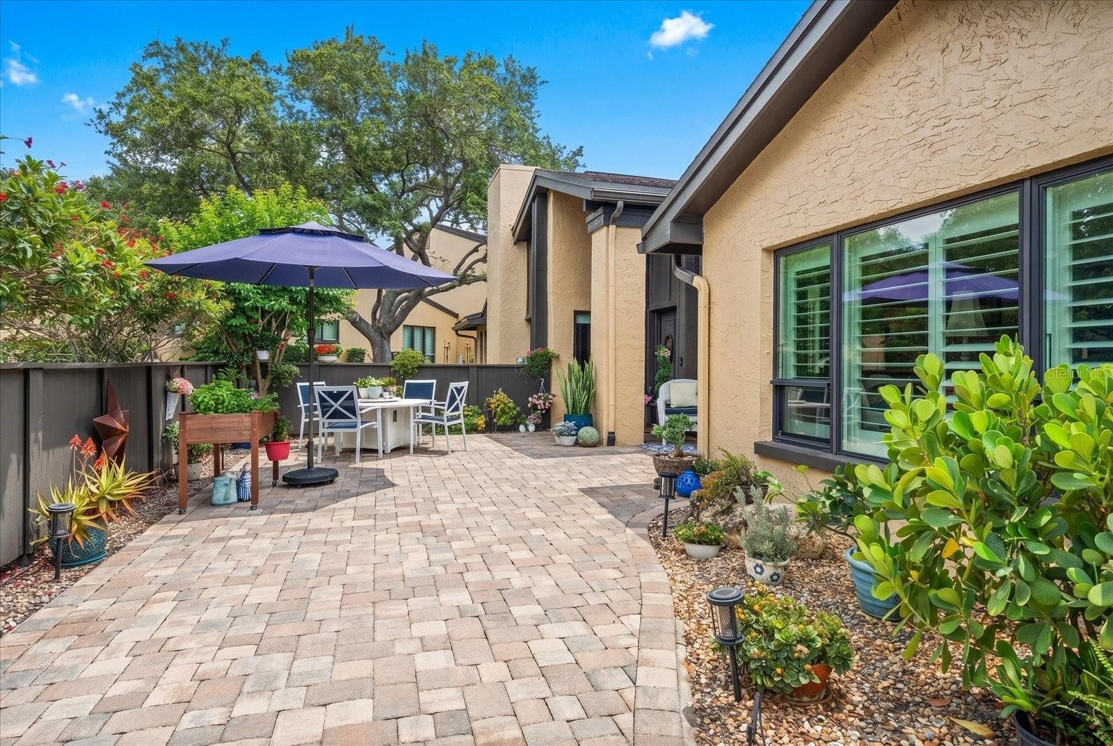 Image 38 of 51 For 13300 Indian Rocks Road 201