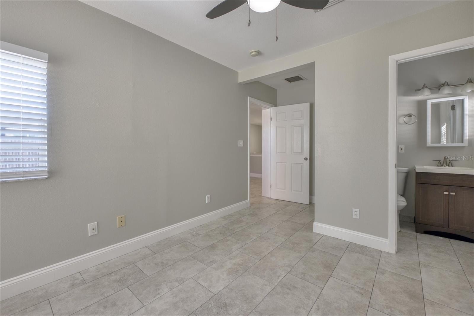 Image 20 of 32 For 3815 1st Avenue N A