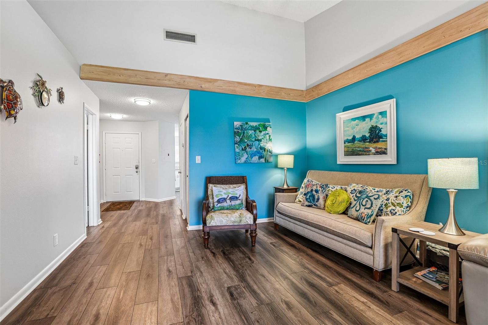 Image 4 of 34 For 6085 Bahia Del Mar Boulevard 204