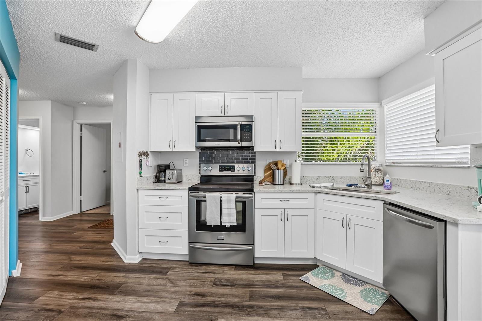 Image 9 of 34 For 6085 Bahia Del Mar Boulevard 204