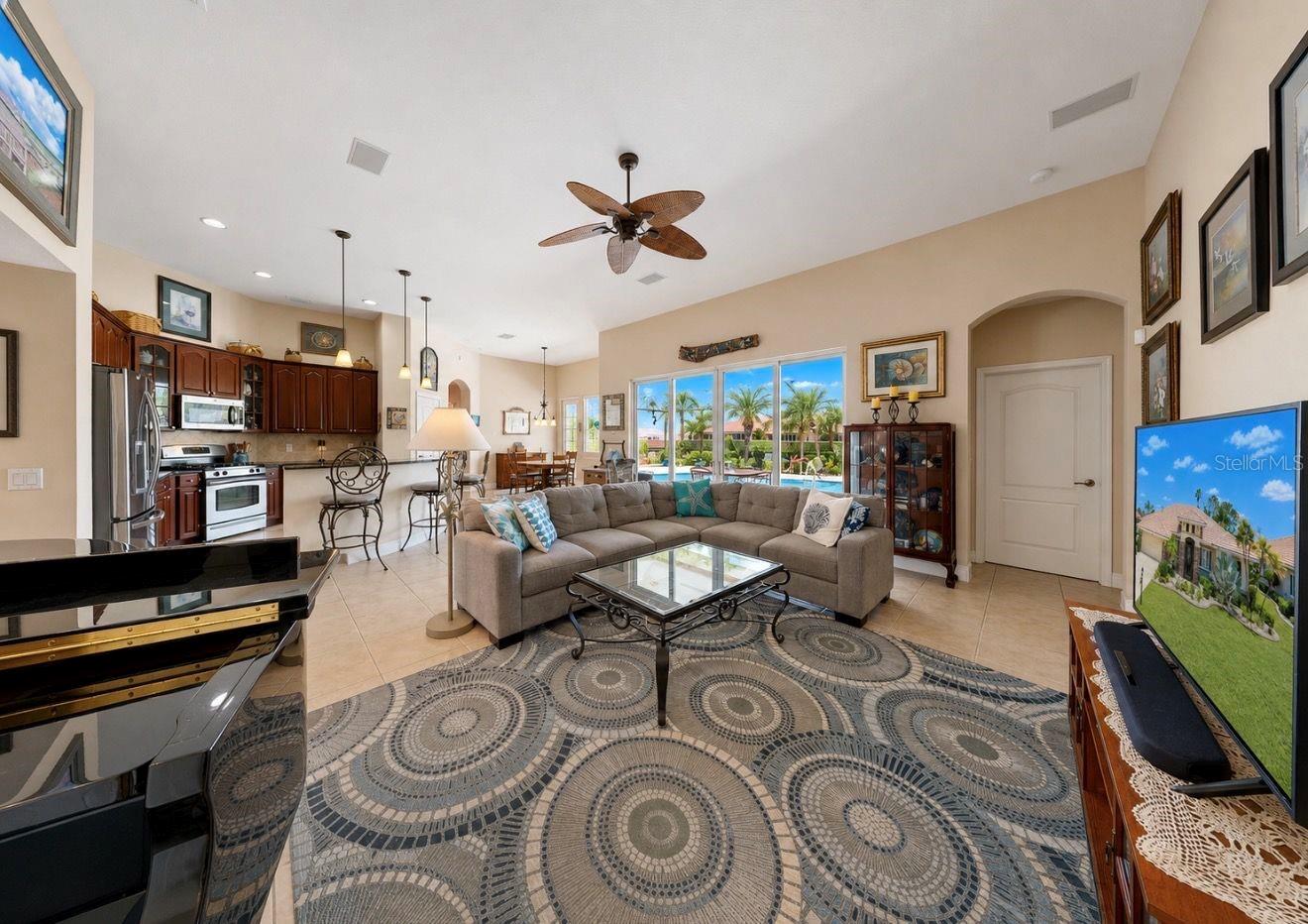 Image 16 of 79 For 2208 Myrtle Vista Court