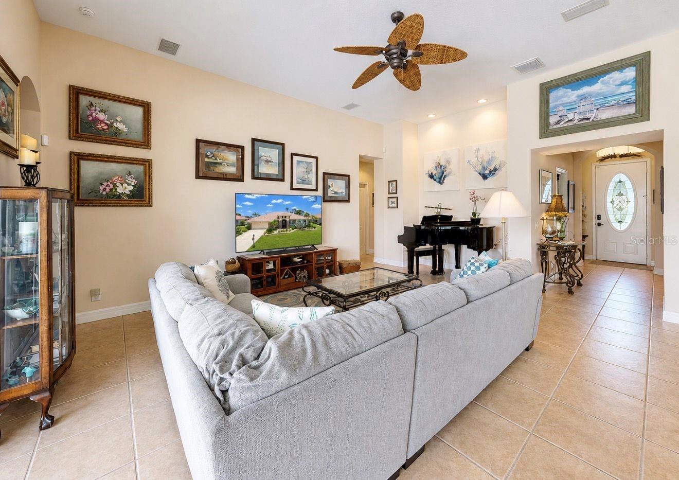 Image 20 of 79 For 2208 Myrtle Vista Court