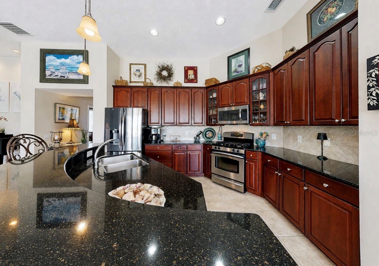 Image 22 of 79 For 2208 Myrtle Vista Court