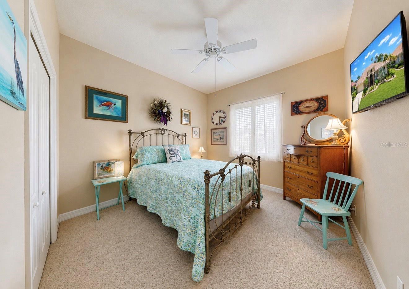 Image 40 of 79 For 2208 Myrtle Vista Court