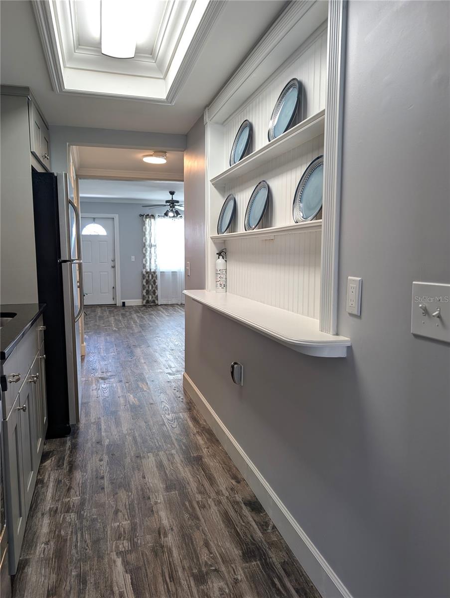 Image 20 of 49 For 5850 18th Street N 11