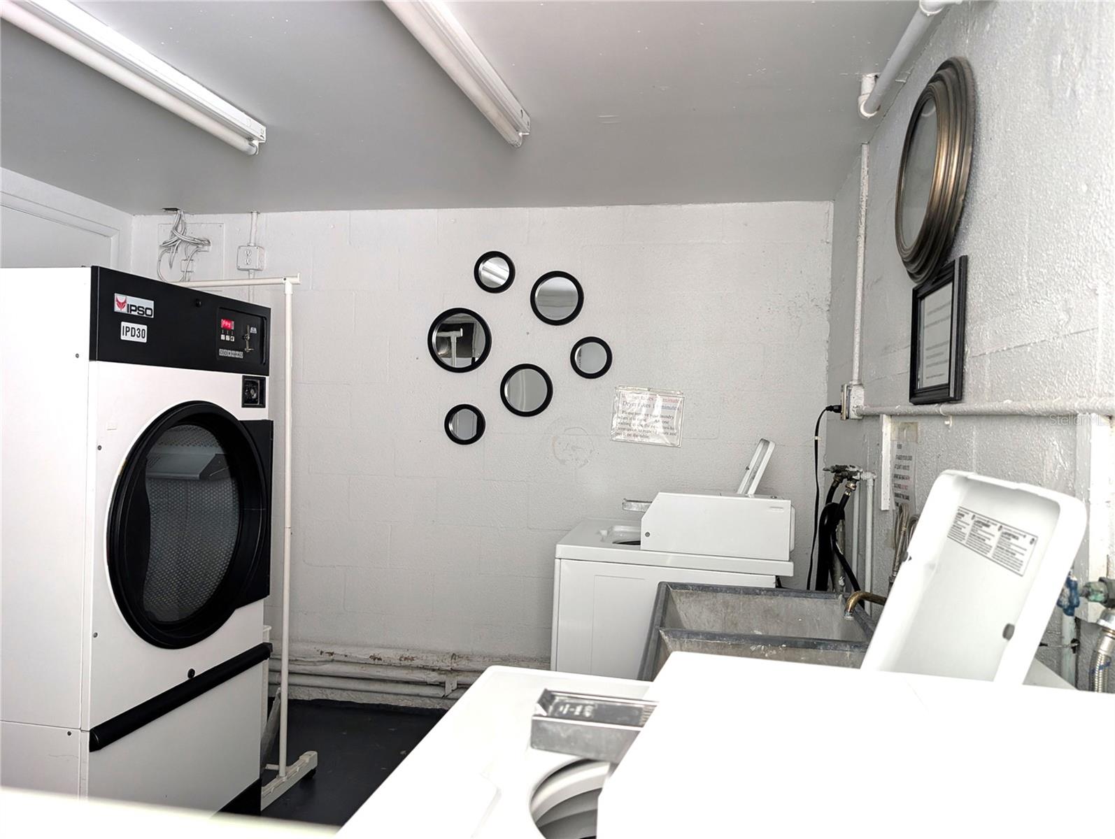 Image 32 of 49 For 5850 18th Street N 11