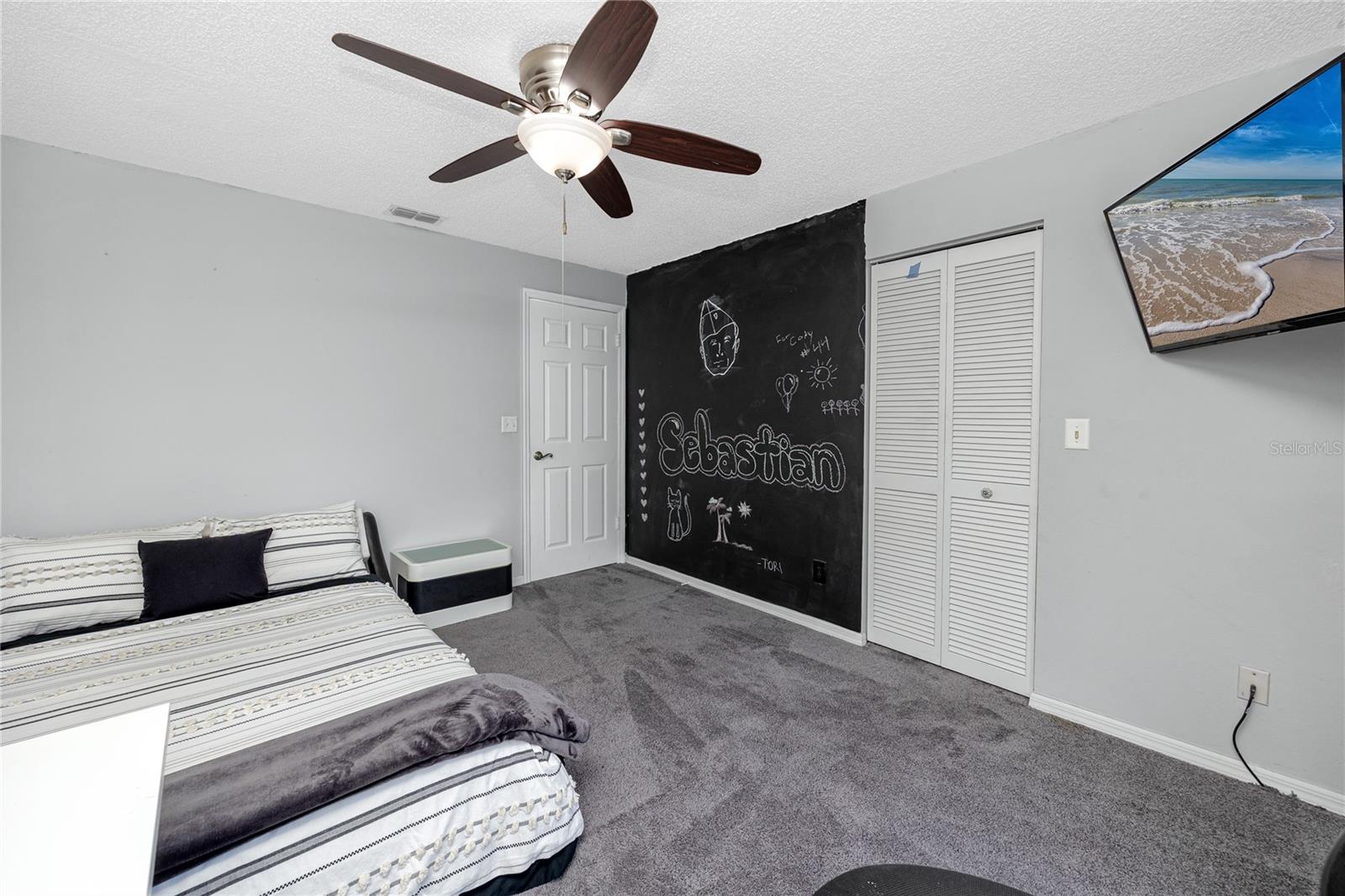 Listing photo id 36 for 7801 Hamlet Drive