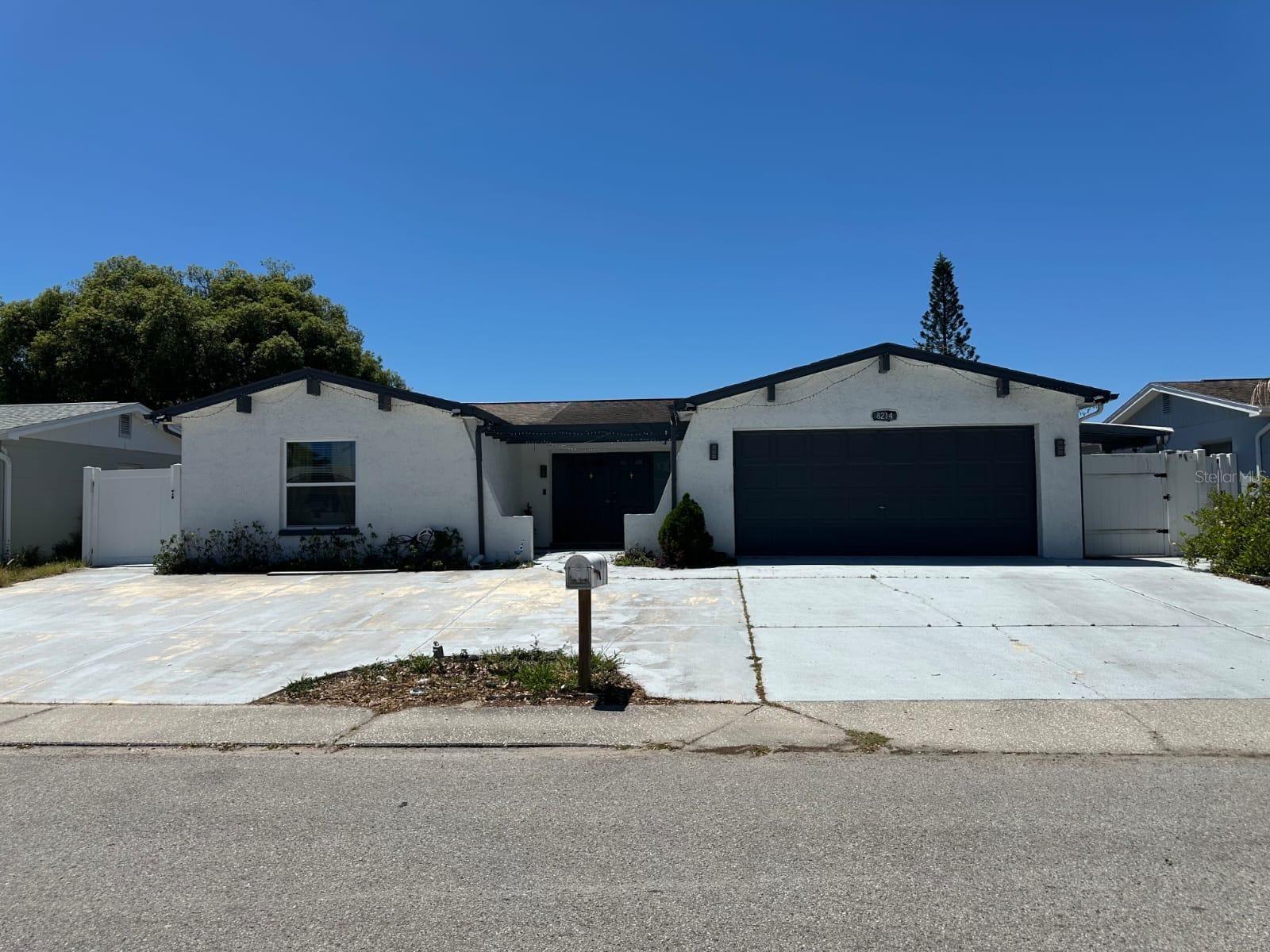 Listing Details for 8214 Hixton Drive, PORT RICHEY, FL 34668