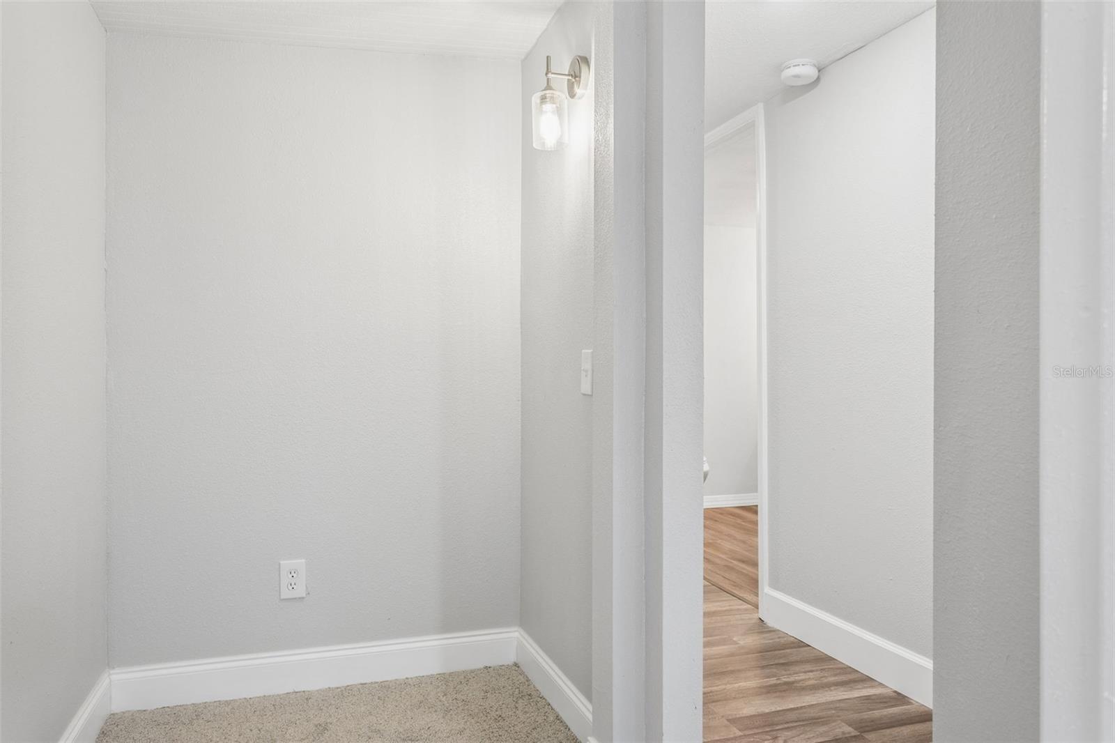 Image 16 of 26 For 4251 Seaberg Road