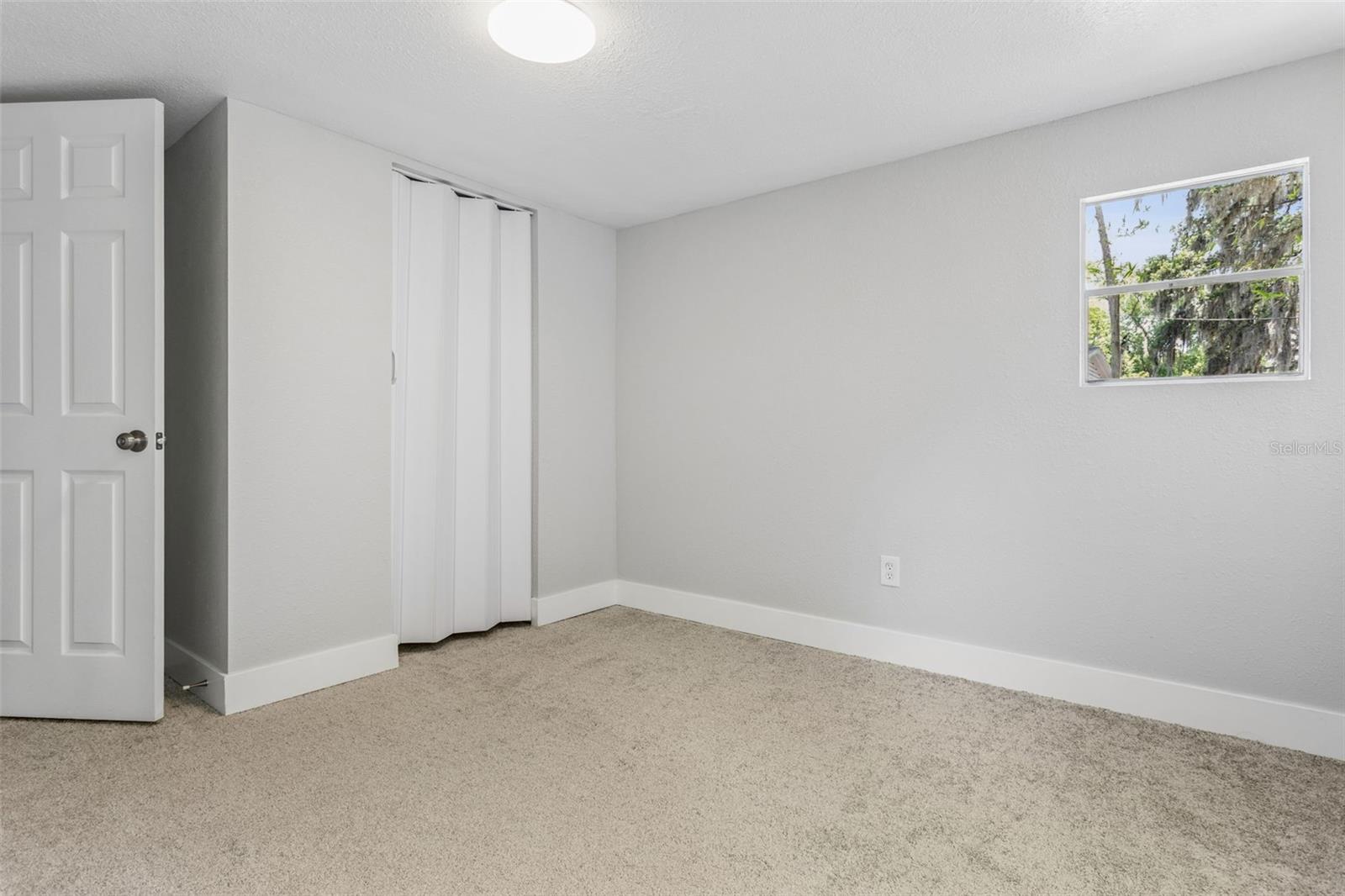 Image 18 of 26 For 4251 Seaberg Road