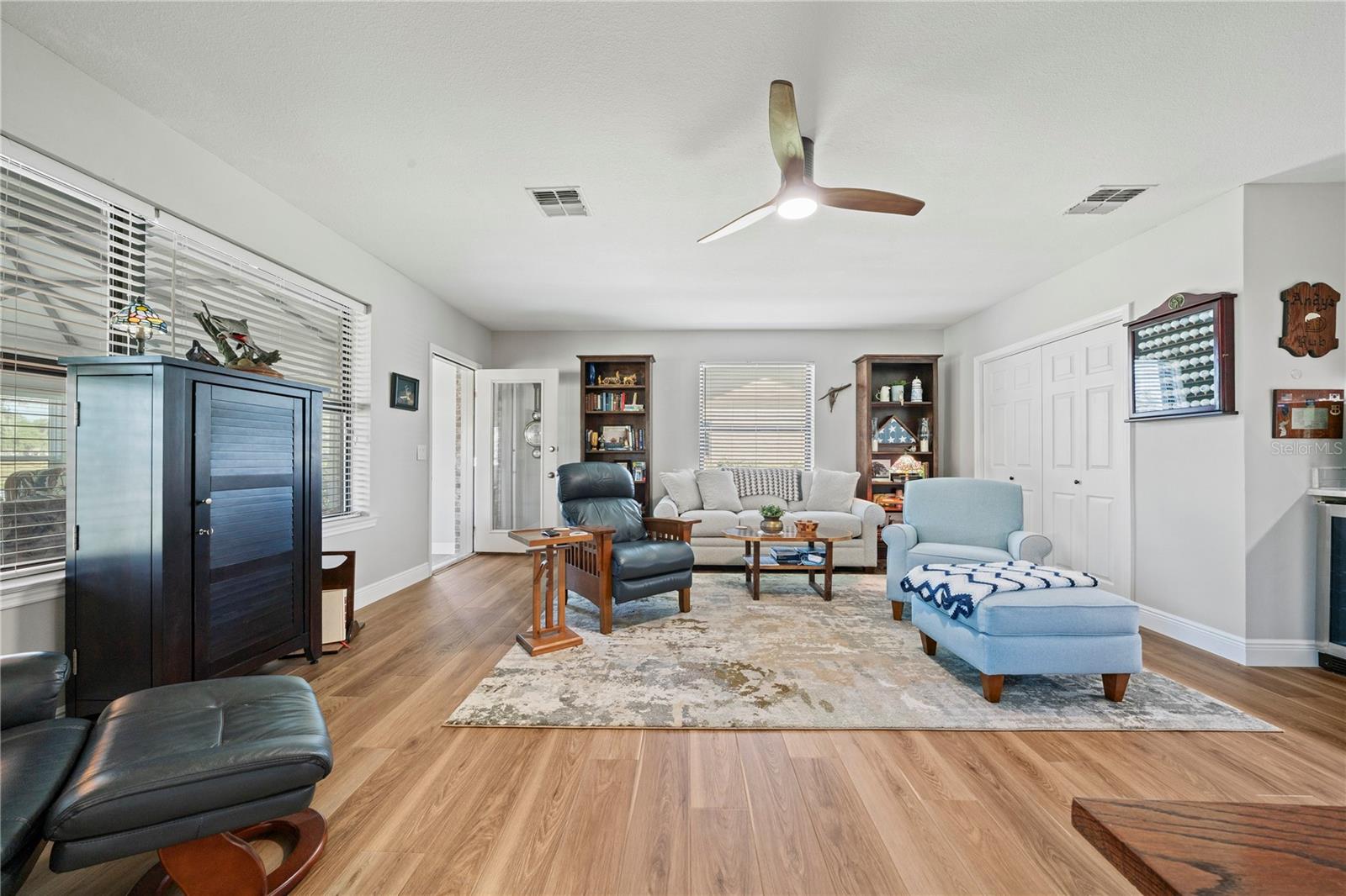 Image 23 of 63 For 6219 Huntington Drive