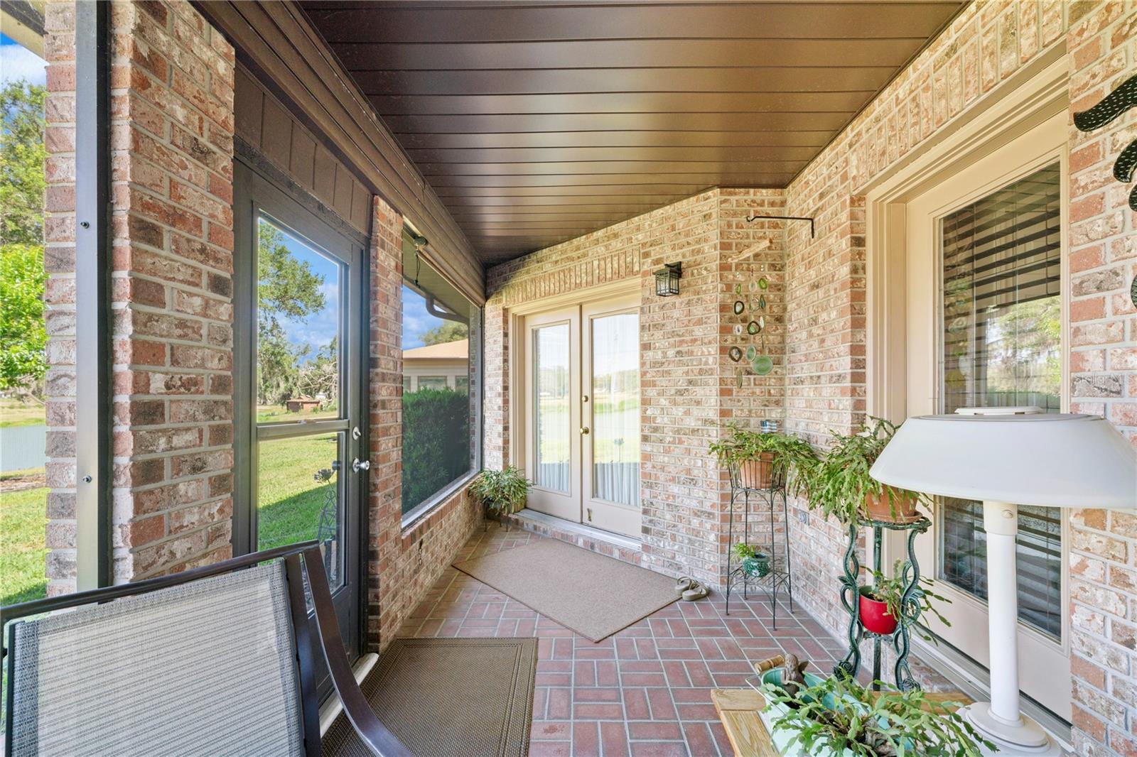 Image 43 of 63 For 6219 Huntington Drive