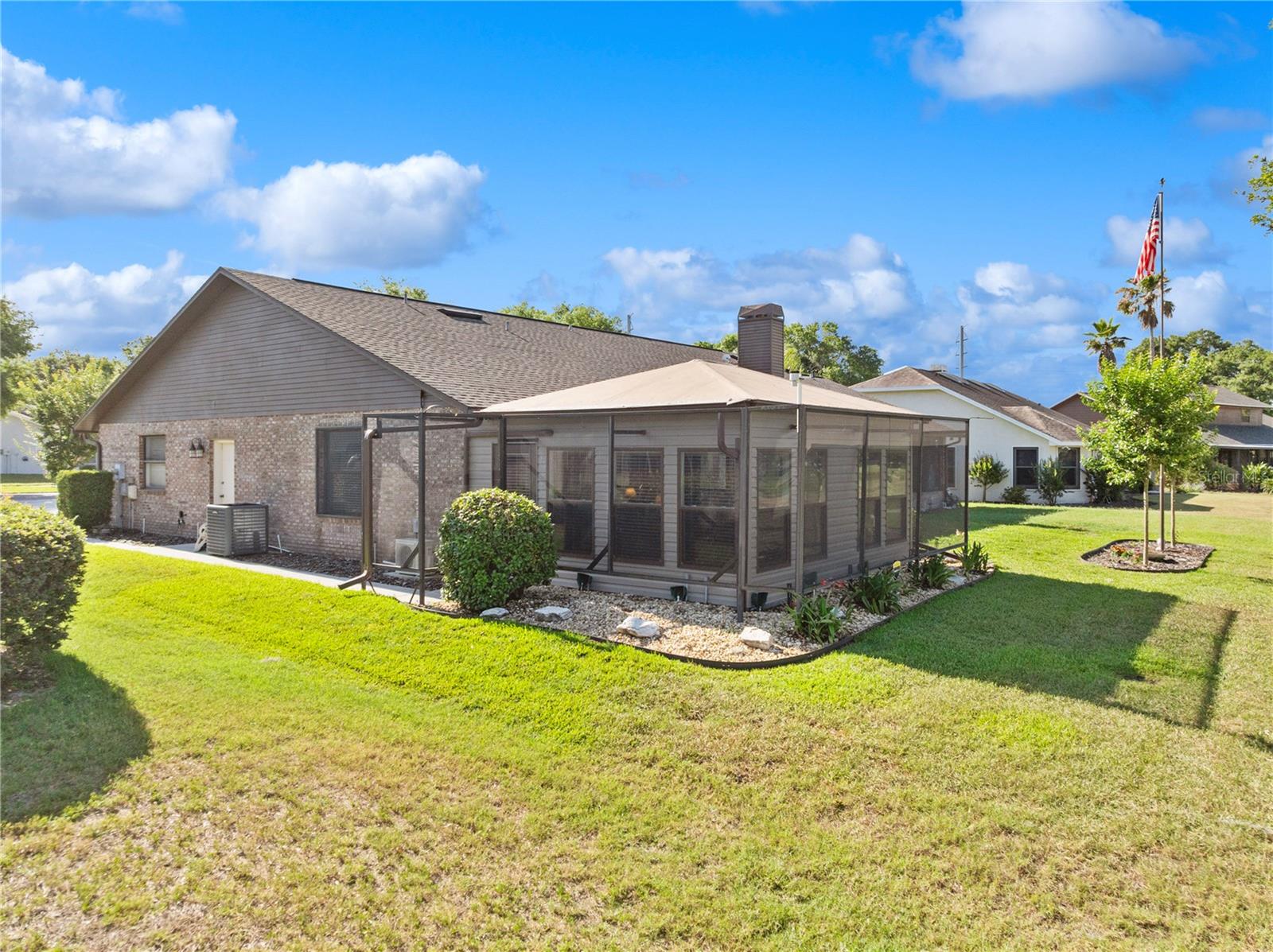 Image 60 of 63 For 6219 Huntington Drive