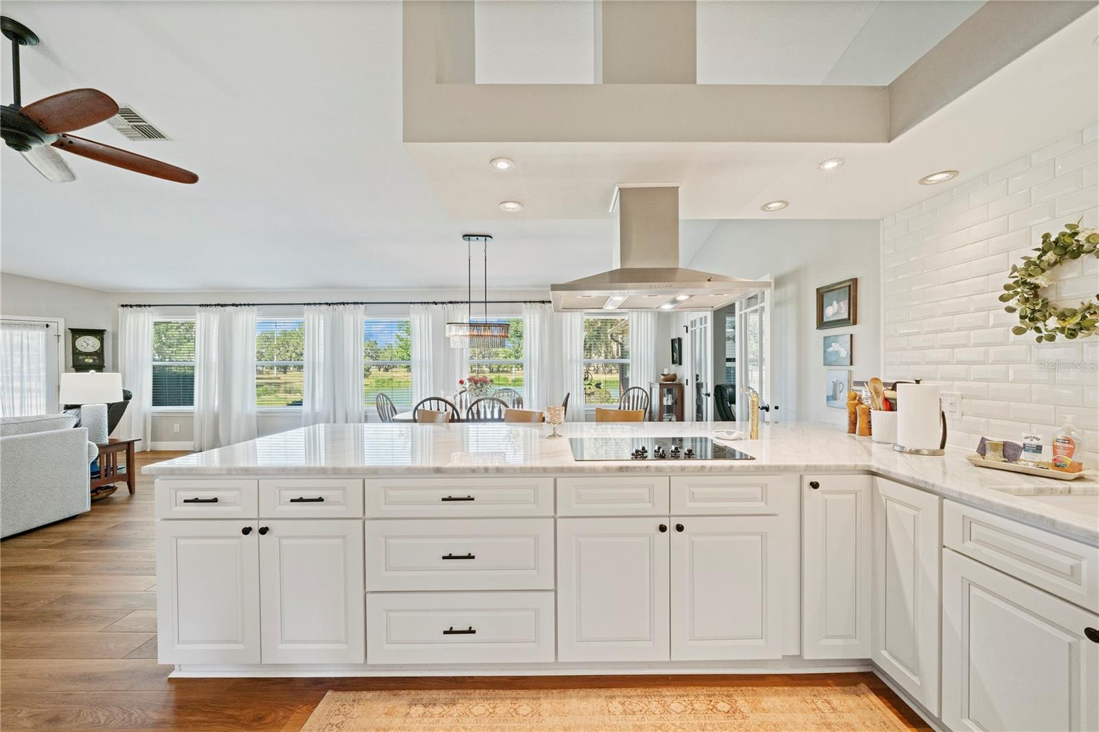 Image 9 of 63 For 6219 Huntington Drive