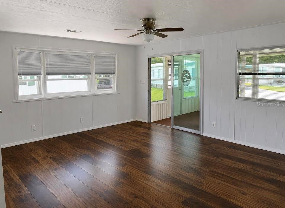 Image 12 of 18 For 5112 Coquina Circle