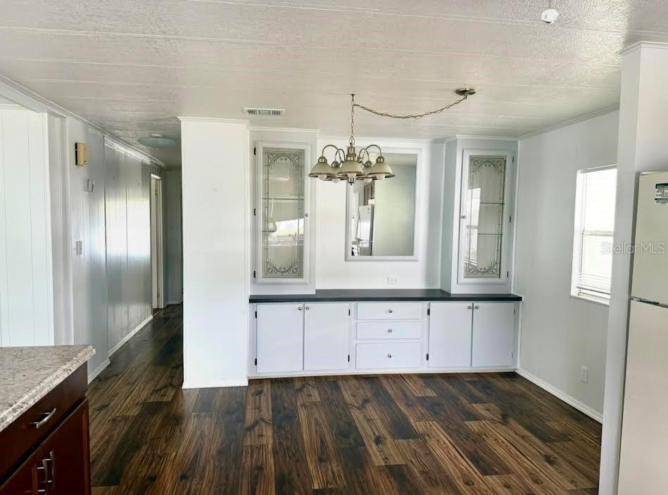 Image 4 of 18 For 5112 Coquina Circle