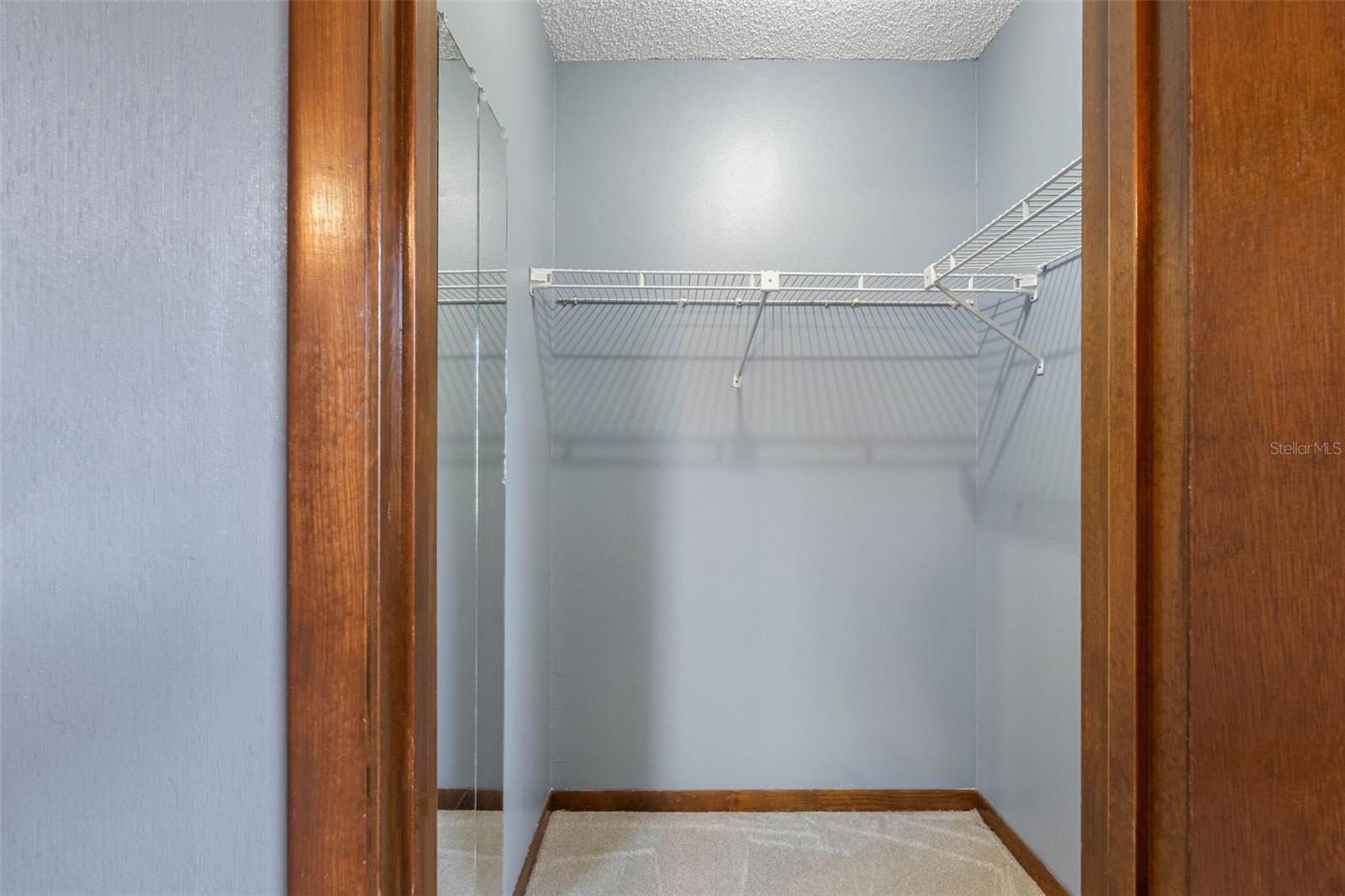 Image 17 of 38 For 6202 Richard Avenue