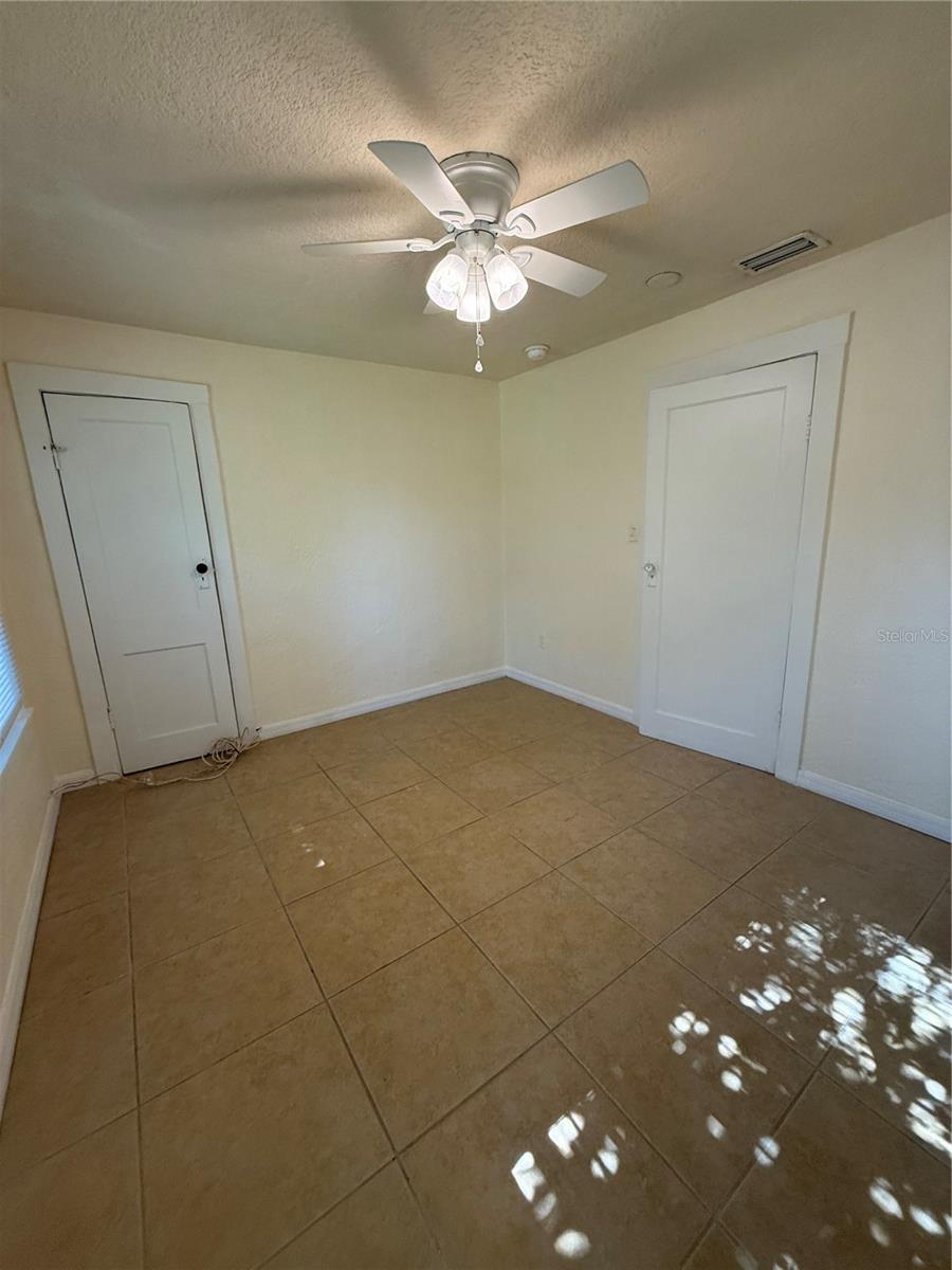 Image 10 of 14 For 409 Lebeau Street