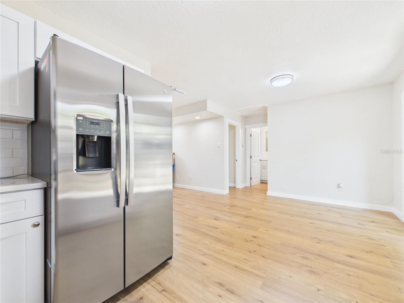 Image 14 of 41 For 14717 Sunset Street