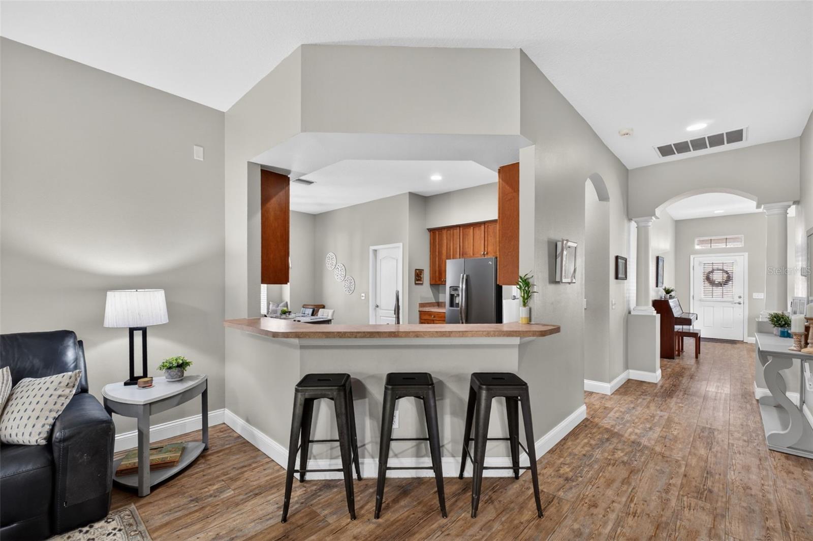 Listing photo id 21 for 5017 Torrey Hills Lane