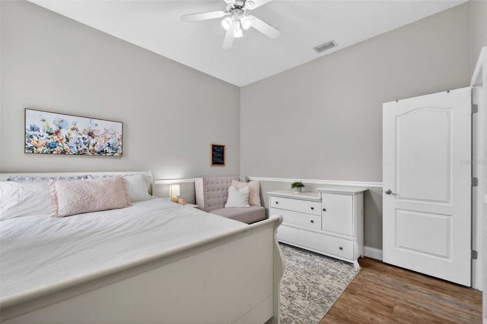 Listing photo id 39 for 5017 Torrey Hills Lane